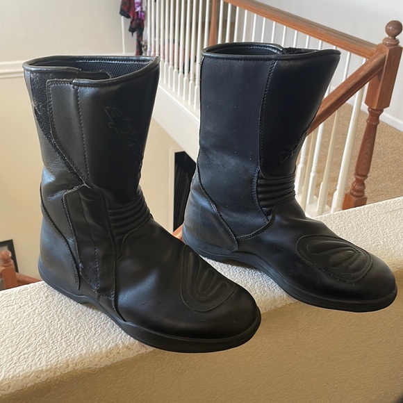 Alpinestars Gore-Tex Motorcycle Boots - Picture 1 of 5